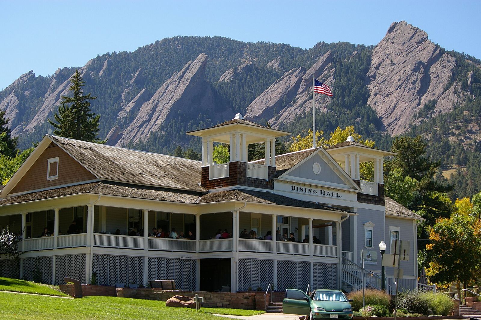 Chautauqua Dining Hall below the Flatirons